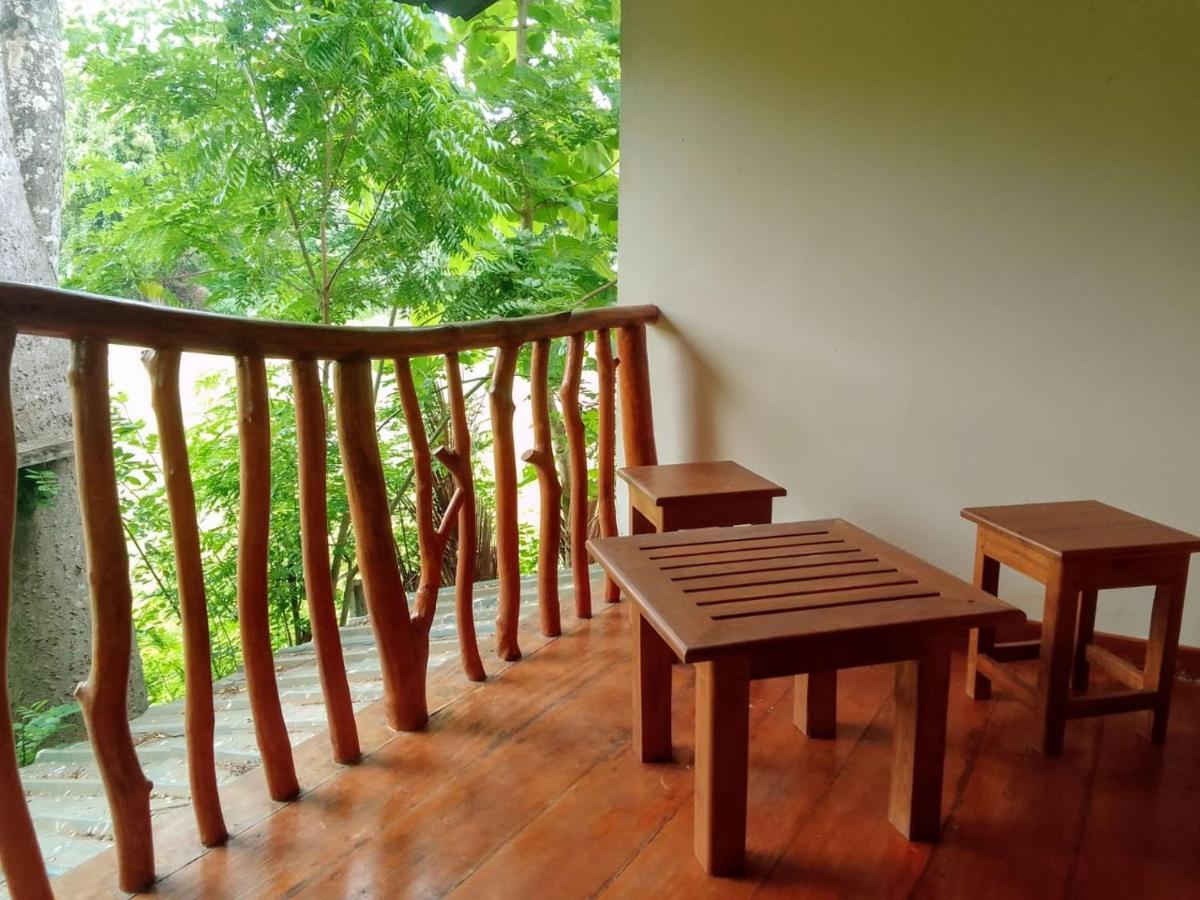 Thought Blooming Hotel อุดาวาลาเว ภายนอก รูปภาพ