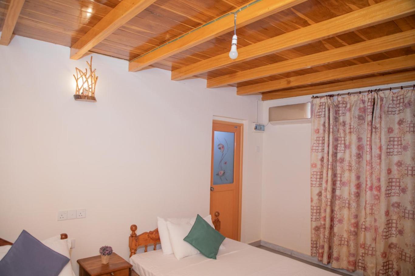 Thought Blooming Hotel อุดาวาลาเว ภายนอก รูปภาพ